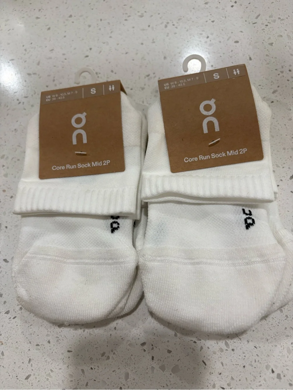 On Core Run Mid Length Socks Bundle‎